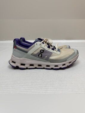 On Cloud Cloudvista Women's 'Frost Mineral Trail' Running Shoes Size 8.0